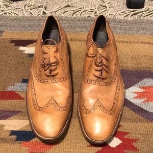 Cole Haan Men’s size 10 Wing-Tip Dress Shoes